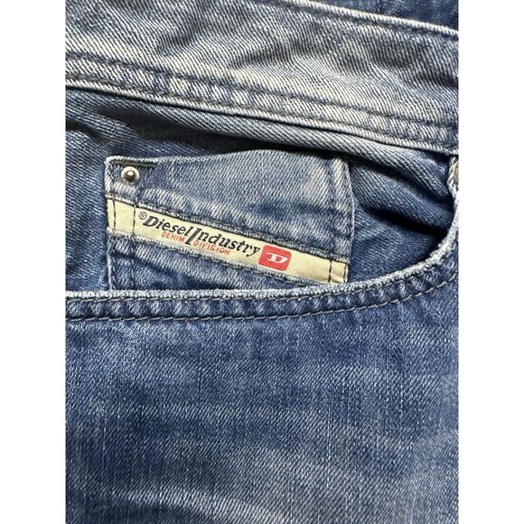 Diesel Industry Denim Jeans Men’s 38x30 Waykee Regular Straight 1976 Button Fly - Picture 2 of 10